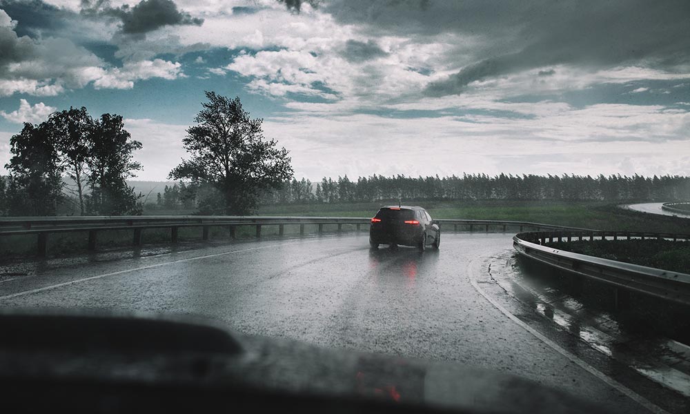 Tips on driving in the rain