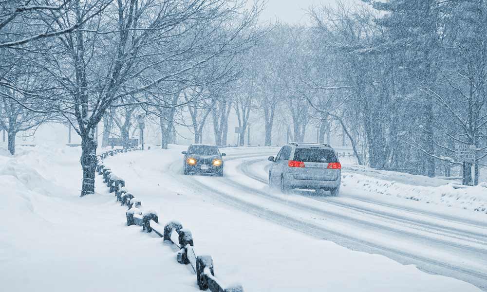 How to drive with a rental car in the snow
